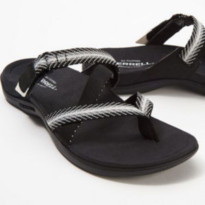 Merrell District Mendi Black Textile Thong Sandal
